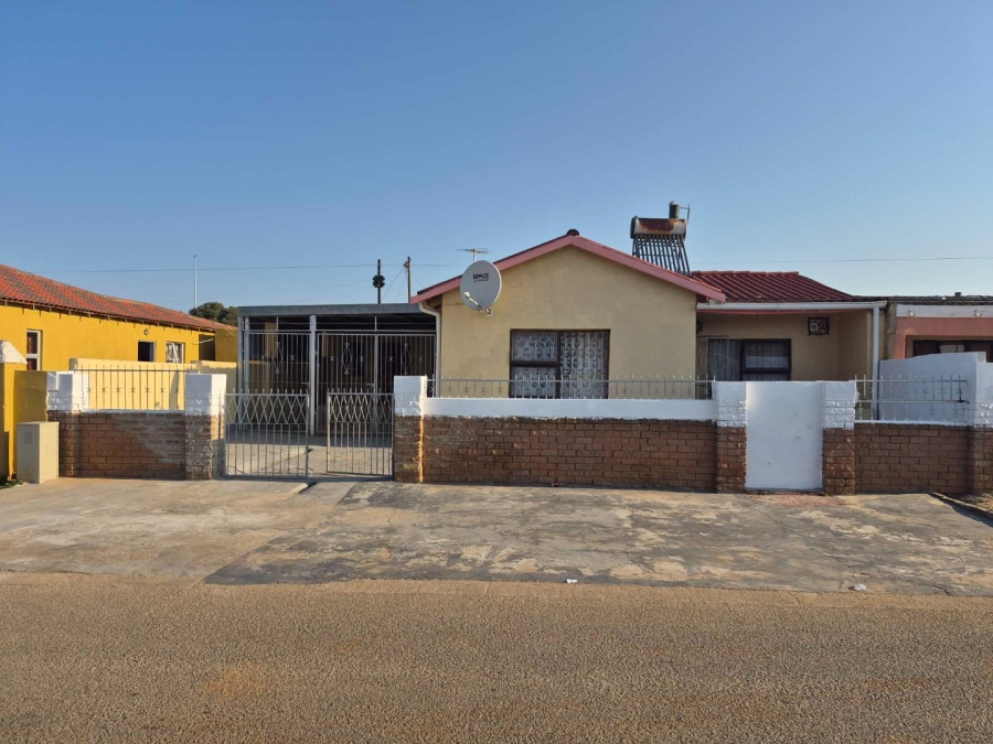 3 Bedroom Property for Sale in Zwide Eastern Cape
